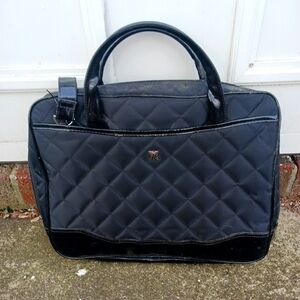 Black pad travel laptop bag